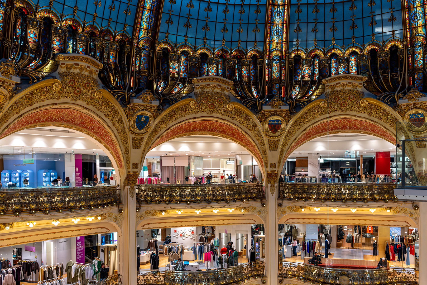 Galeria Lafayette w Paryżu to ikona luksusu