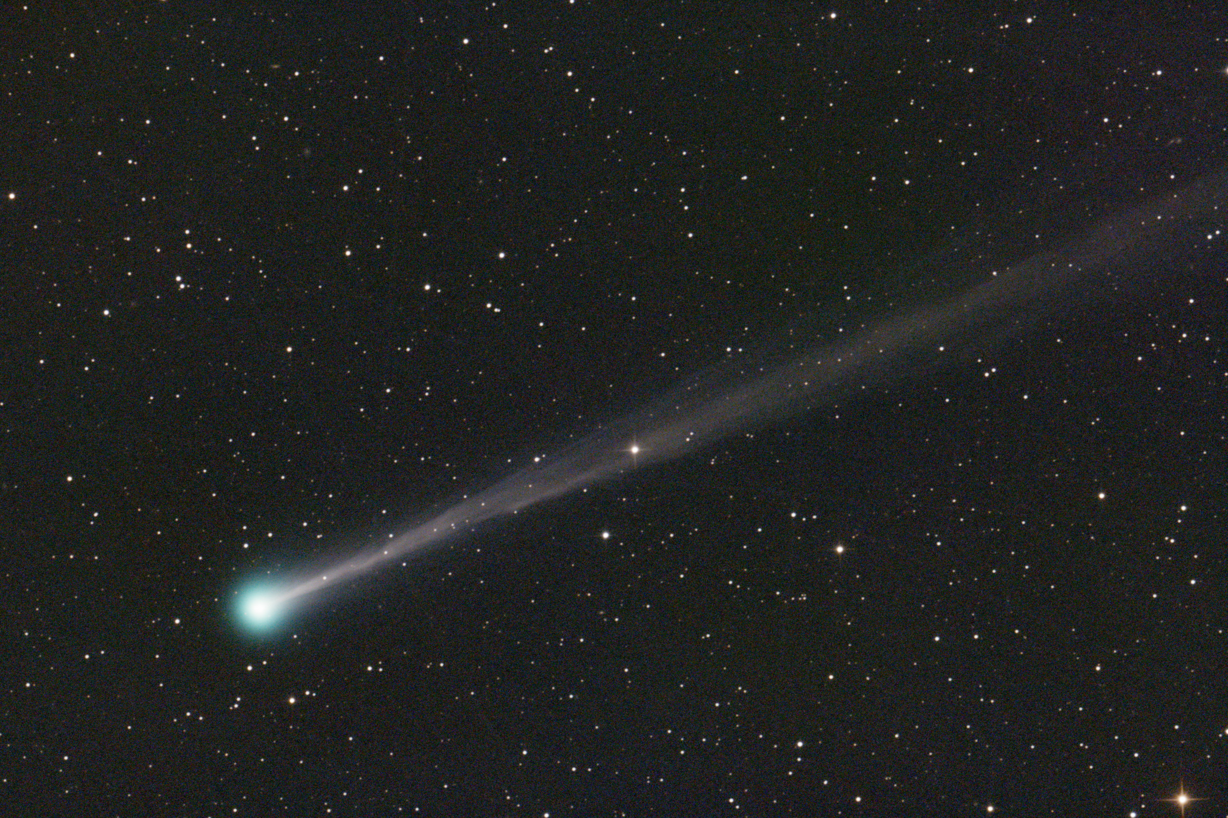kometa C/2025 R3 (PANSTARRS)