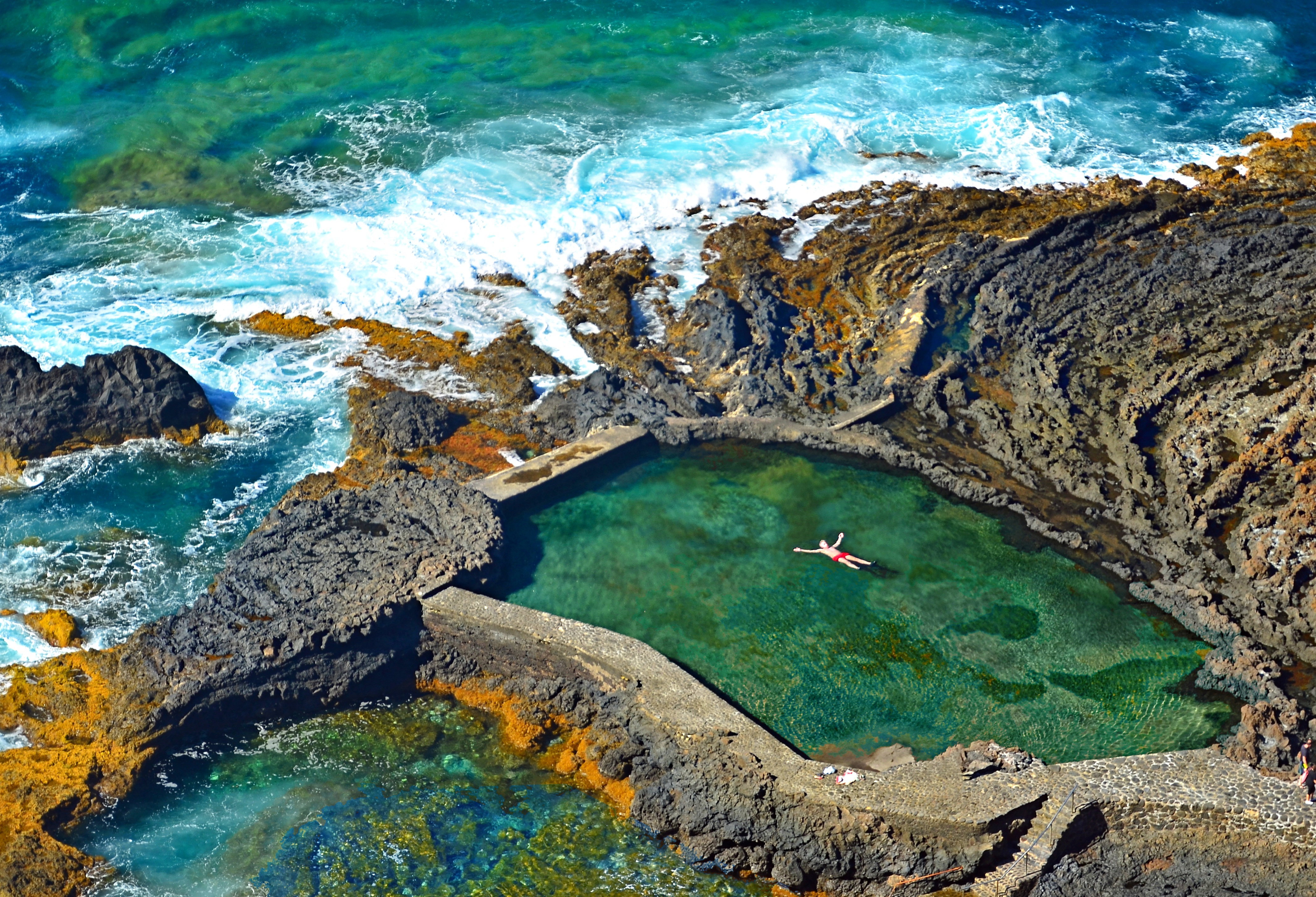 Naturalny basen El Pozo de Las Calcosas, wyspa El Hierro, Wyspy Kanaryjskie