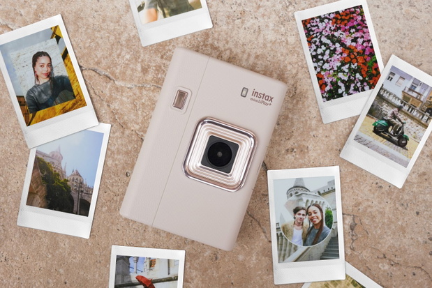 large-instax mini LiPlay+_stills