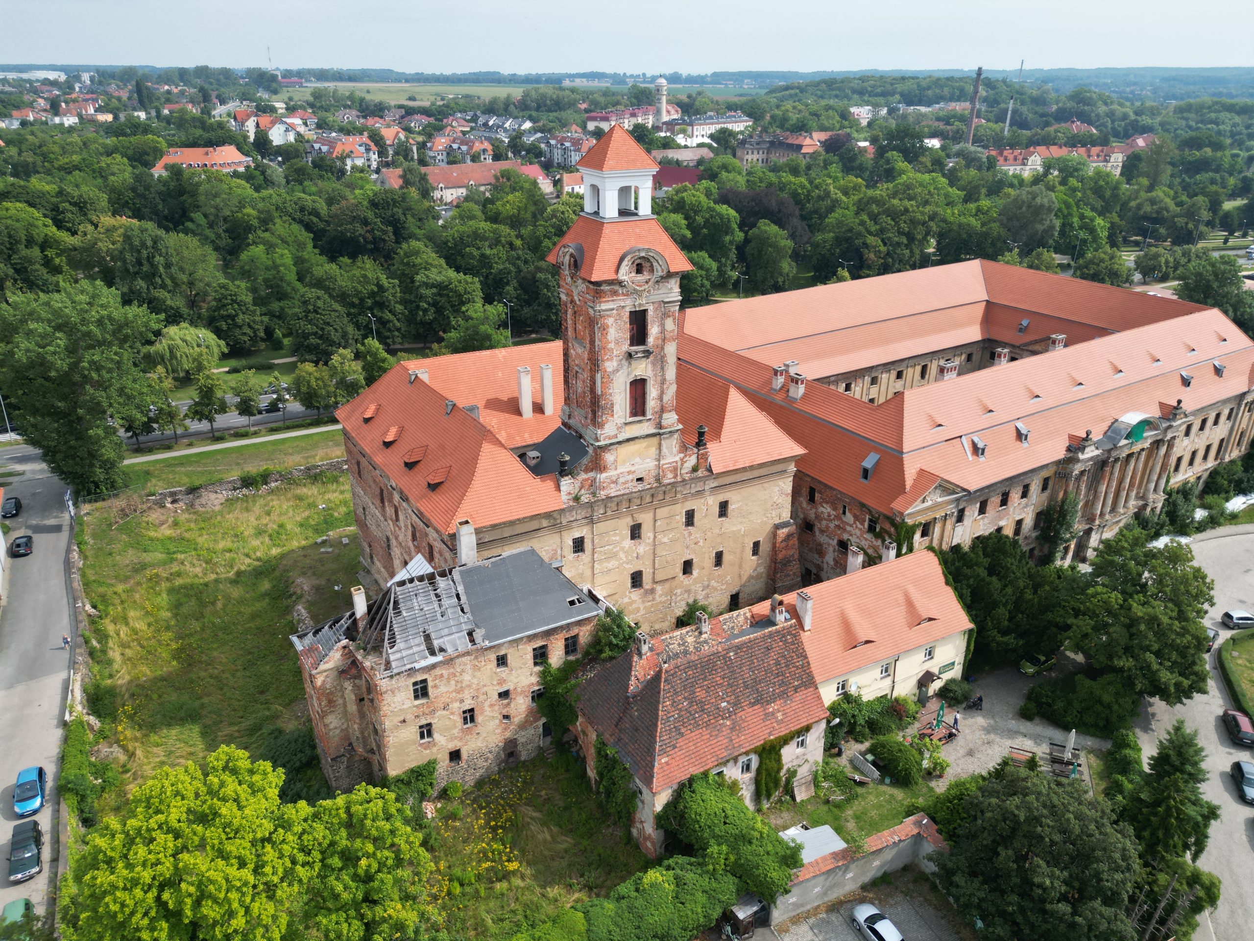 Zamek w Żarach