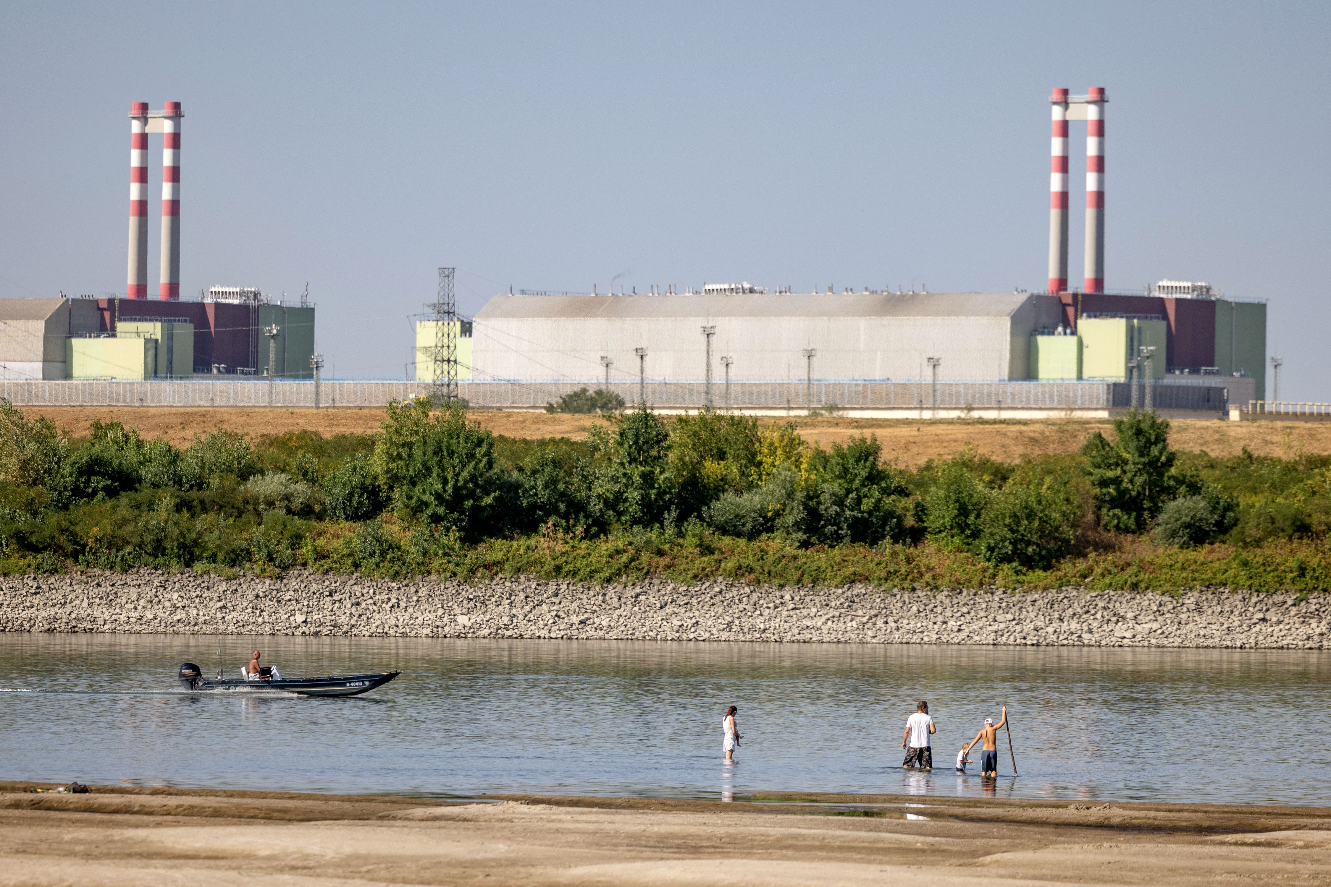 Elektrownia jądrowa Paks na Węgrzech i niski stan wody w Dunaju, 31 lipca 2026