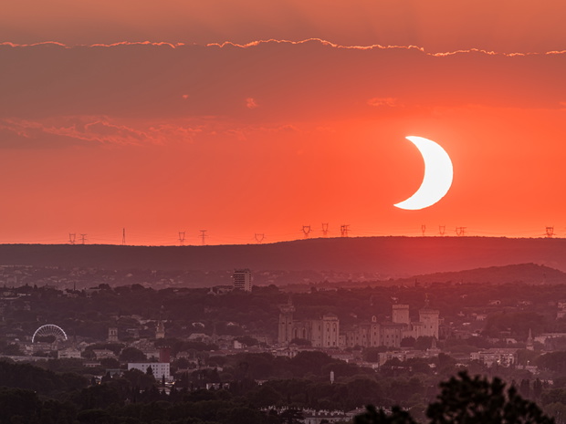 Zaćmienie Słońca 2026 we Francji