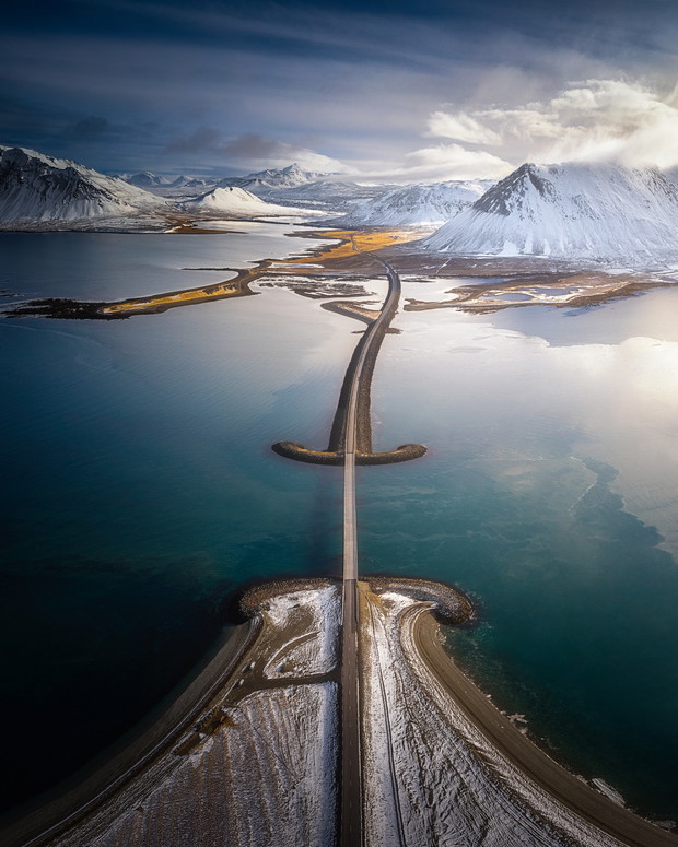 Lonely Road by Hong Jen Chiang / wyróżnienie / NATURE