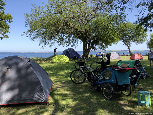 IMG_6675_camping_podpis-A.Korczak