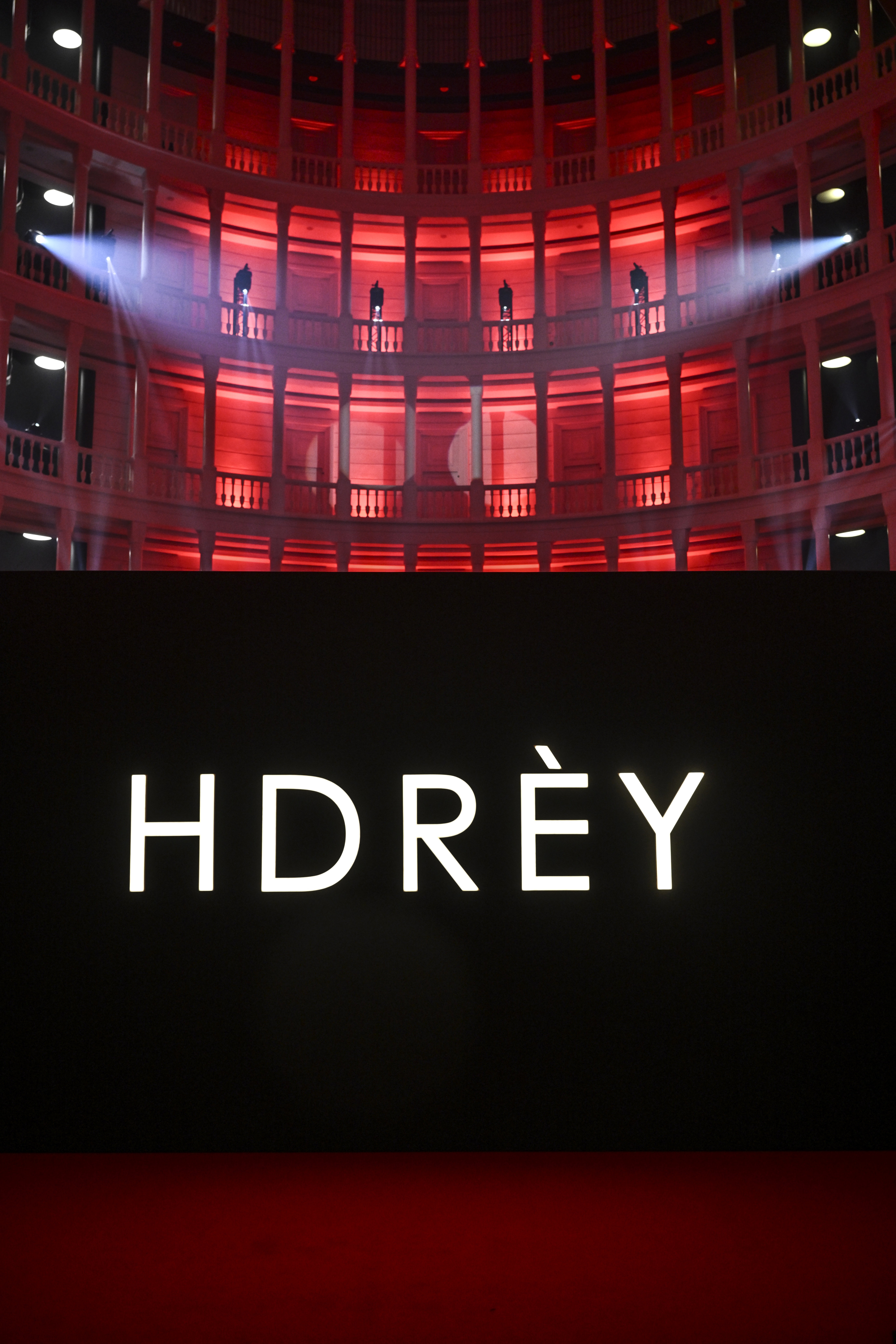 HDREY