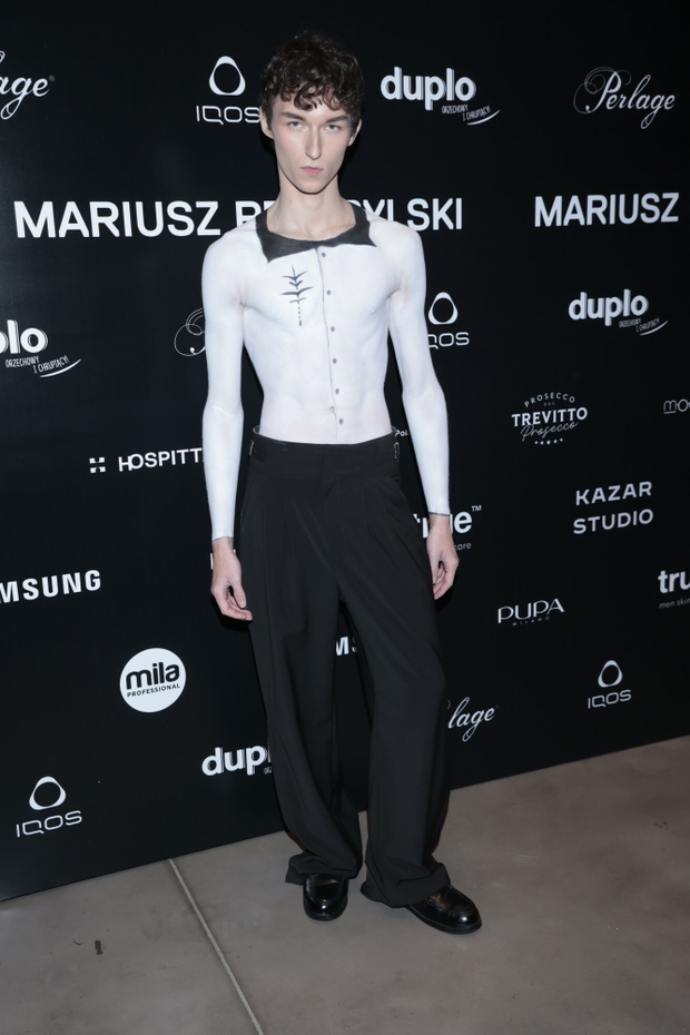 Marcin Maciejczak na pokazie Mariusza Przybylskiego