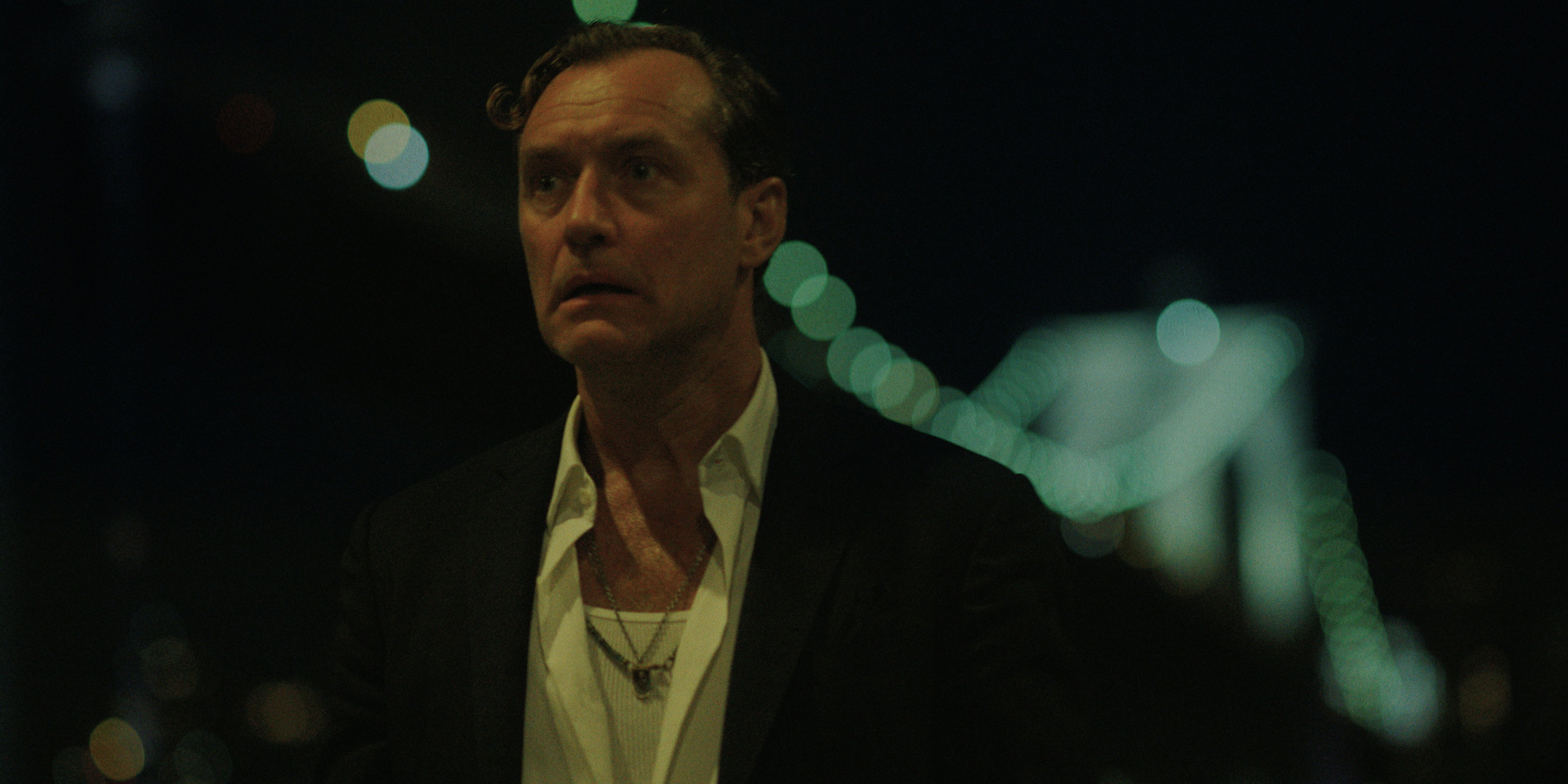 Serial „Black Rabbit” to emocjonalna petarda Netfliksa – Jude Law zachwyca