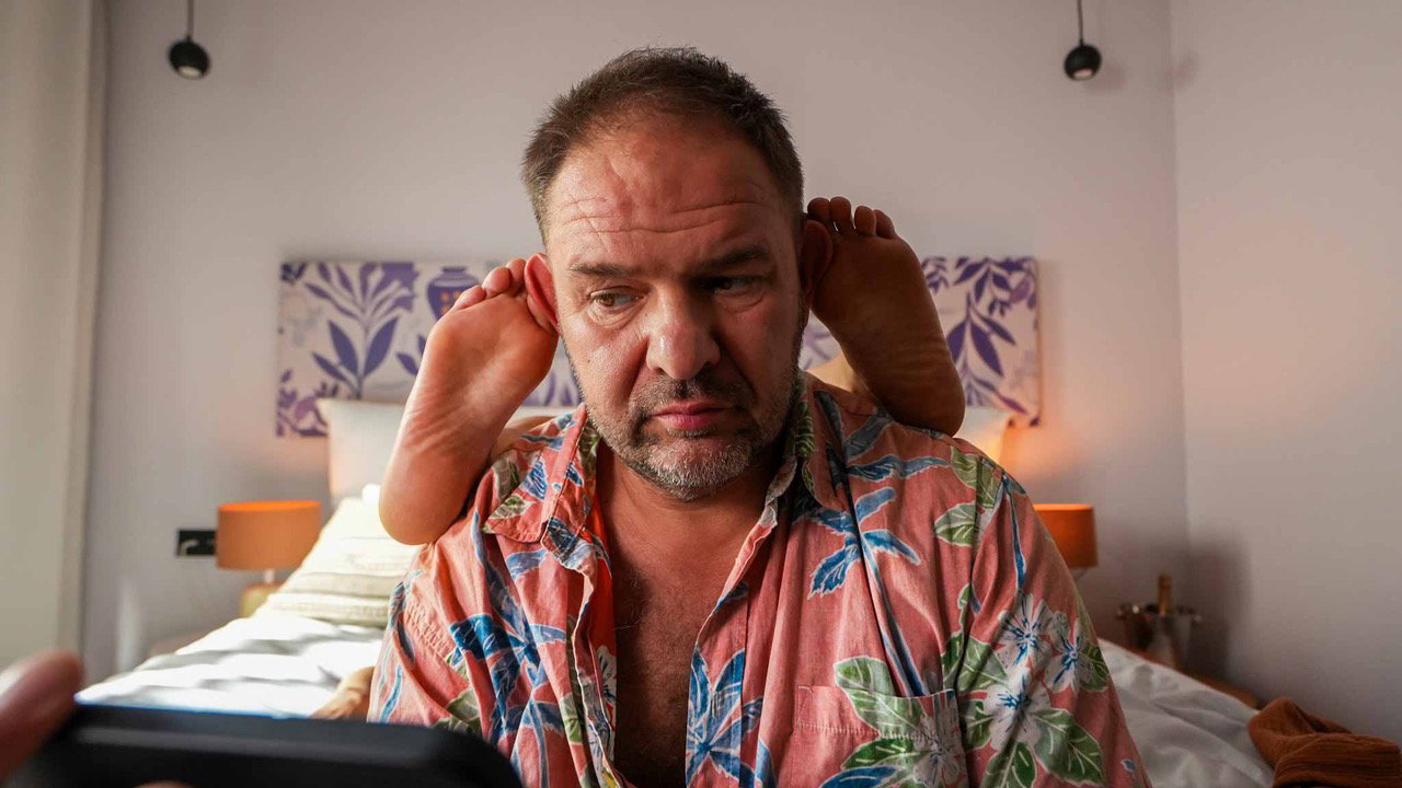 "Planeta Singli 4" zmiażdżona przez widzów i krytyków. A jednak hit Netfliksa!