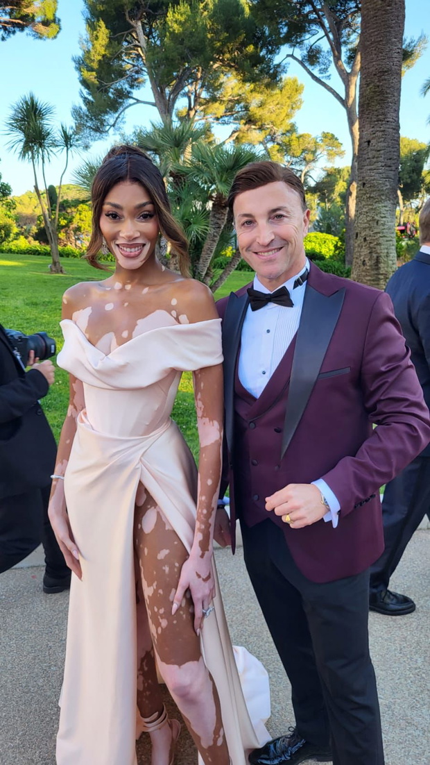 Winnie Harlow i Stephane Cealis