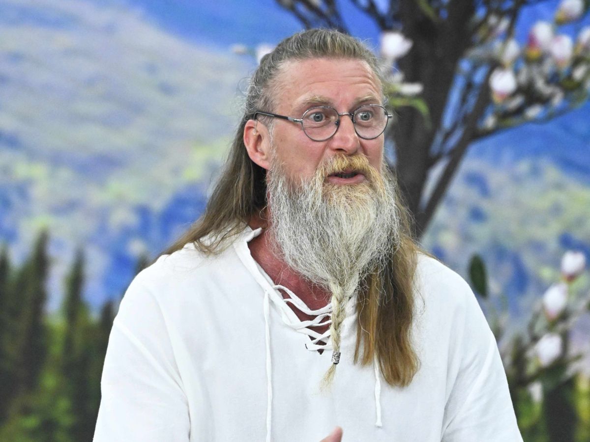 Henryk zrobił to od razu po wyjściu z "Farmy". Przyjedzie na finał?