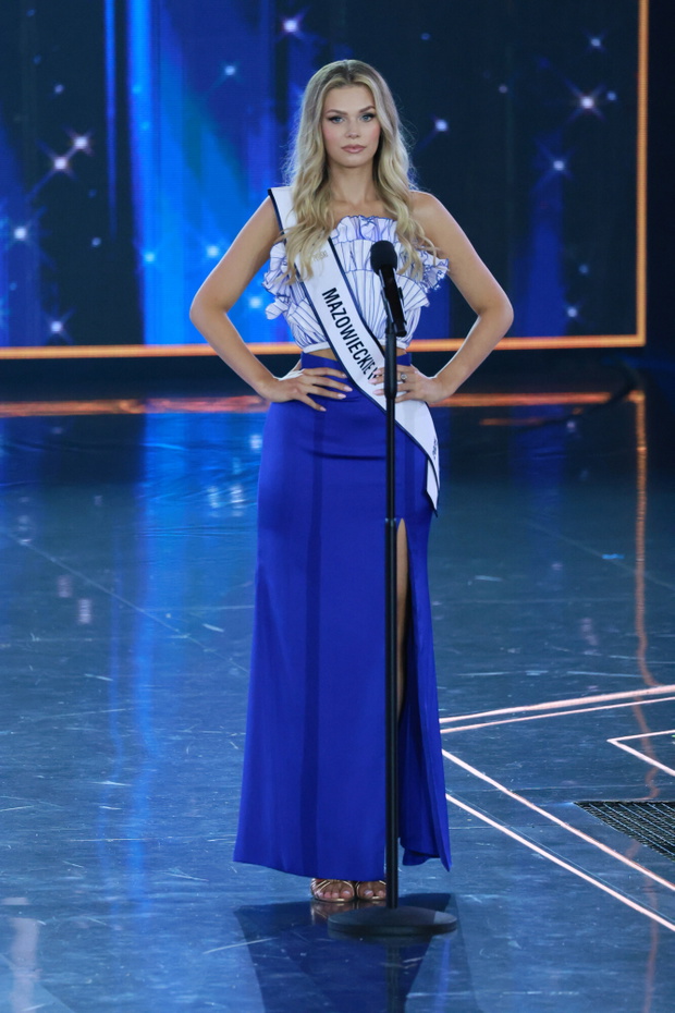 Julia Uchrońska