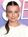 Kasia Sokołowska na jesiennej ramówce TVN niczym z wybiegu w Kopenhadze. Spodnie i ażurowa spódnica to dopiero początek