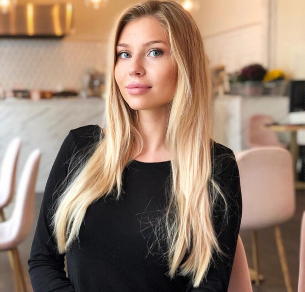 Martyna Kondratowicz Hotel Paradise 3