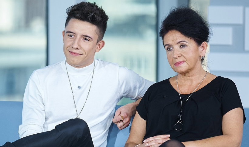 Dawid Kwiatkowski z mamą