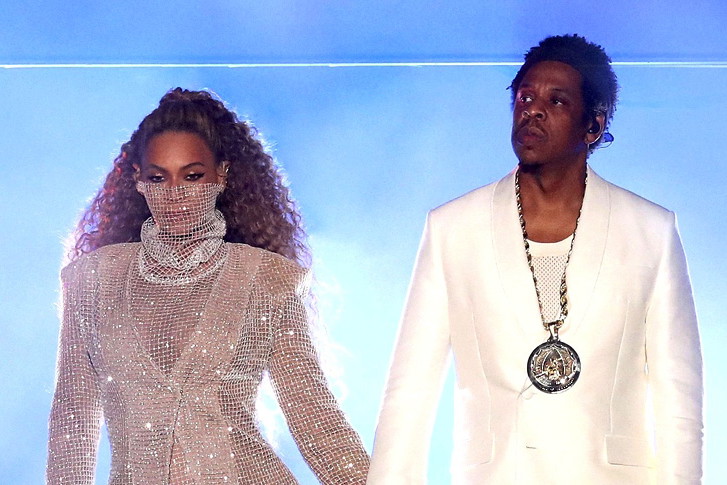 Stylizacje Beyonce z koncertu w Cardiff