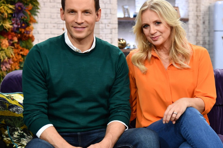 Tomasz Wolny i Marzena Rogalska na planie Pytanie na Śniadanie