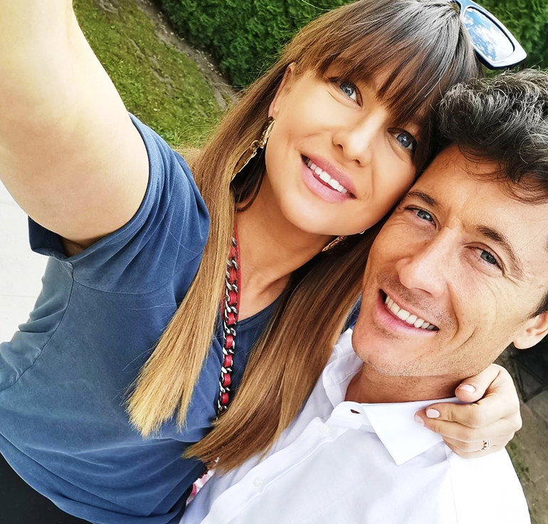 Tak Robert Lewandowski powitał w domu Anię i Laurę! Urocza niespodzianka!