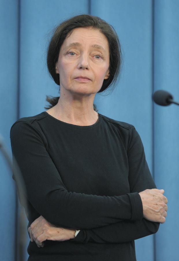 Barbara Sienkiewicz z bli?niakami w sejmie