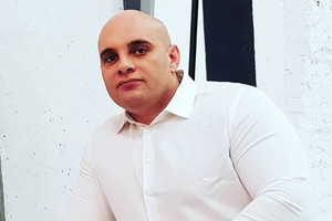 Dominik Abus z "Gogglebox"