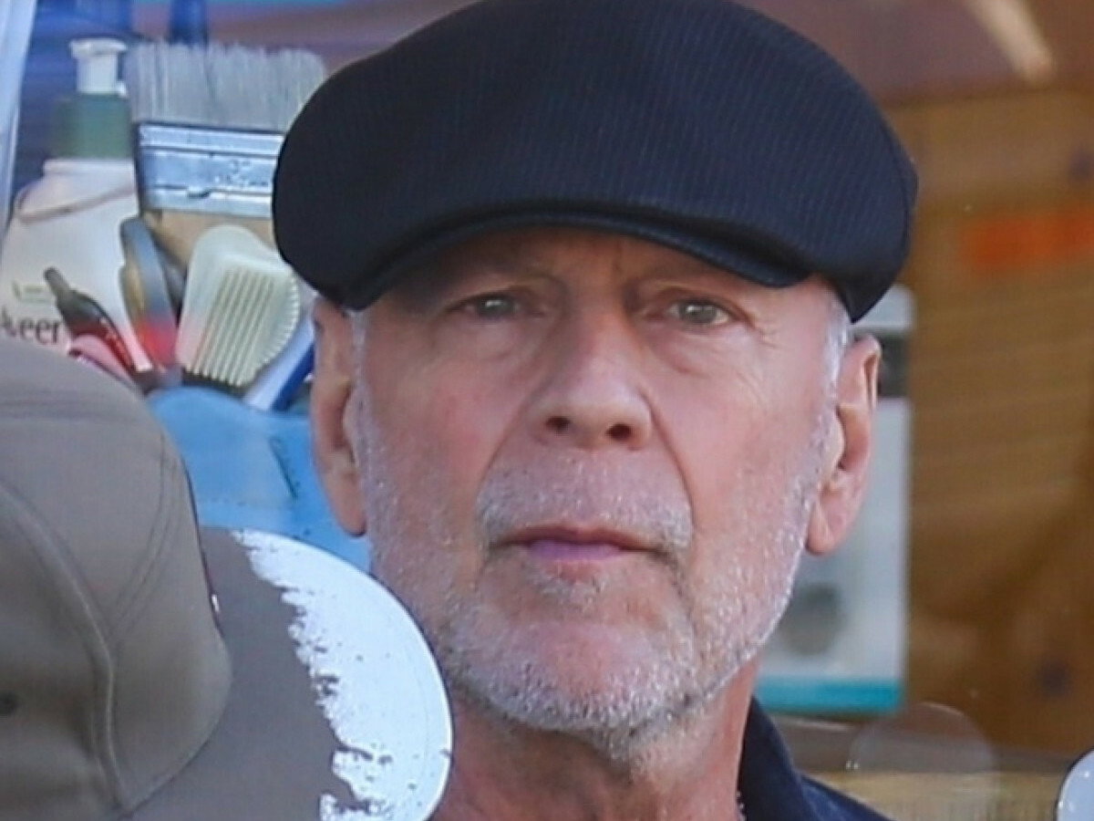 Bruce m