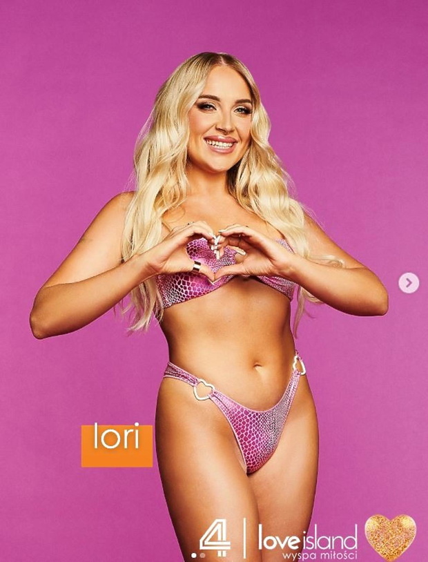 Lori z Love Island