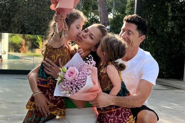 Tak Anna Lewandowska spędza wolny chwile z córkami