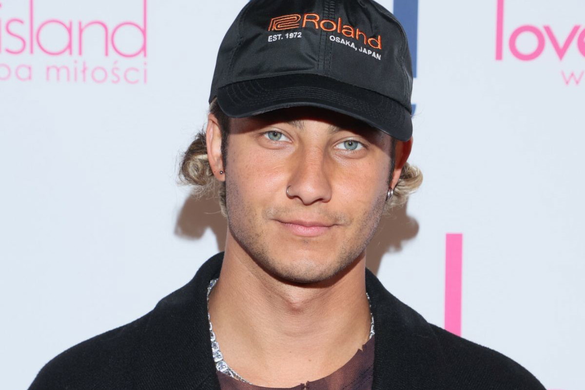 Love Island Adam przeszedł metamorfozę