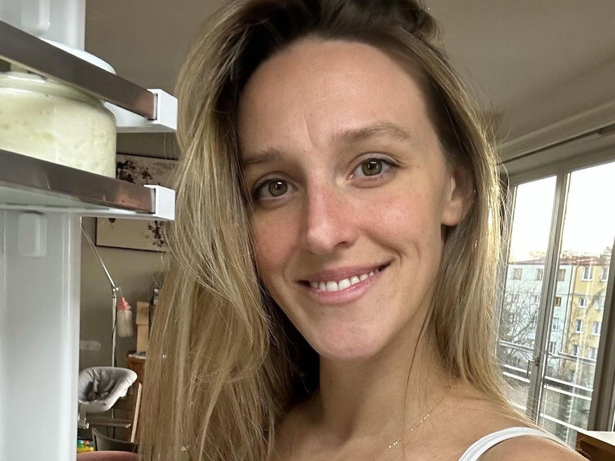 Aleksandra Żebrowska pokazała zdjęcie z ciążowym brzuszkiem