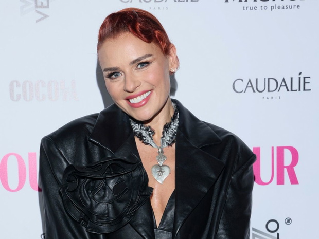 Natasza Urbańska w rockowej stylizacji na urodzinach Glamour