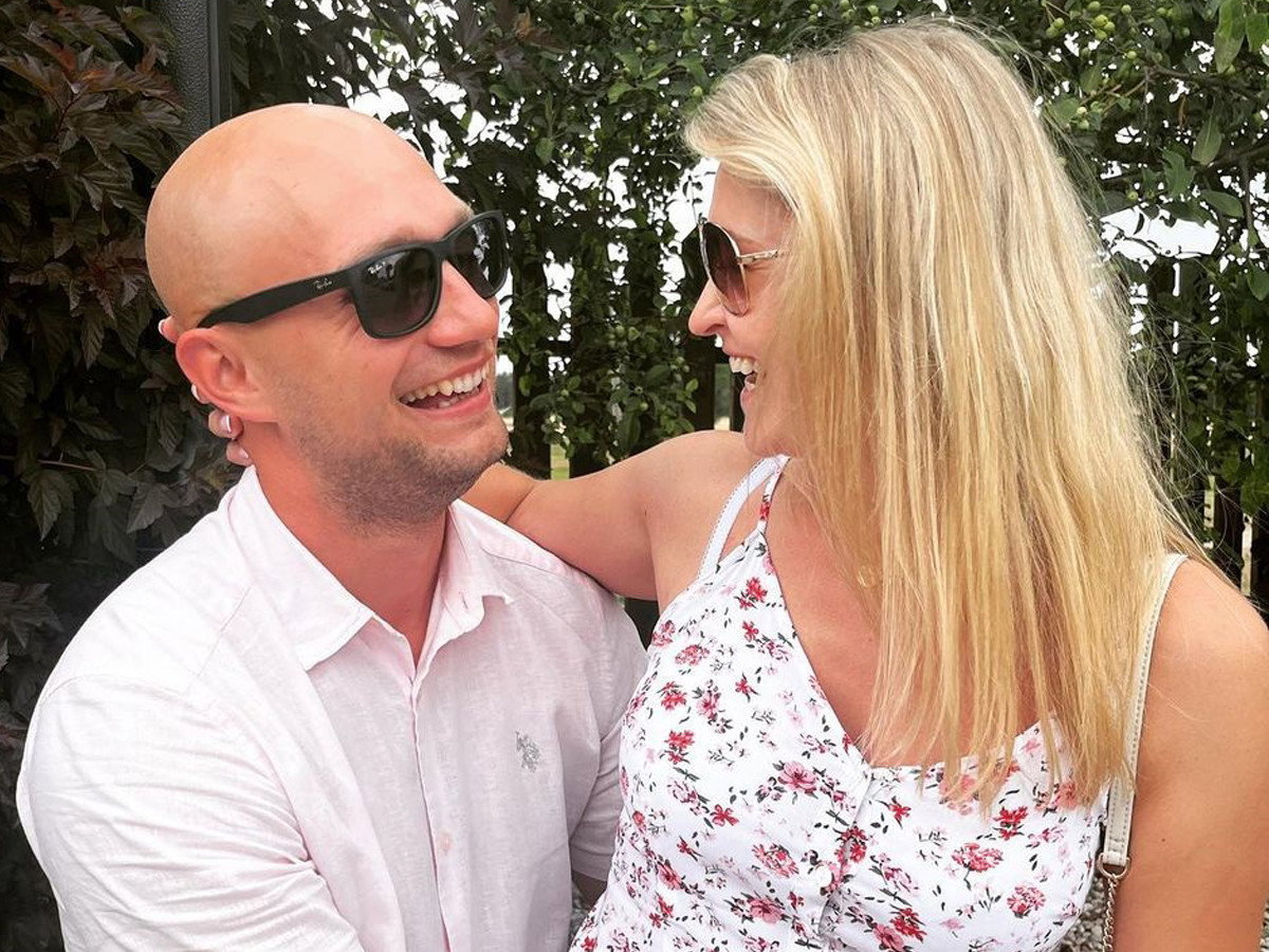 Valentyn i Klaudia z Rolnik szuka zony na romantycznym zdjęciu