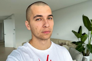 Friz zaniepokoił fanów nowym zdjęciem