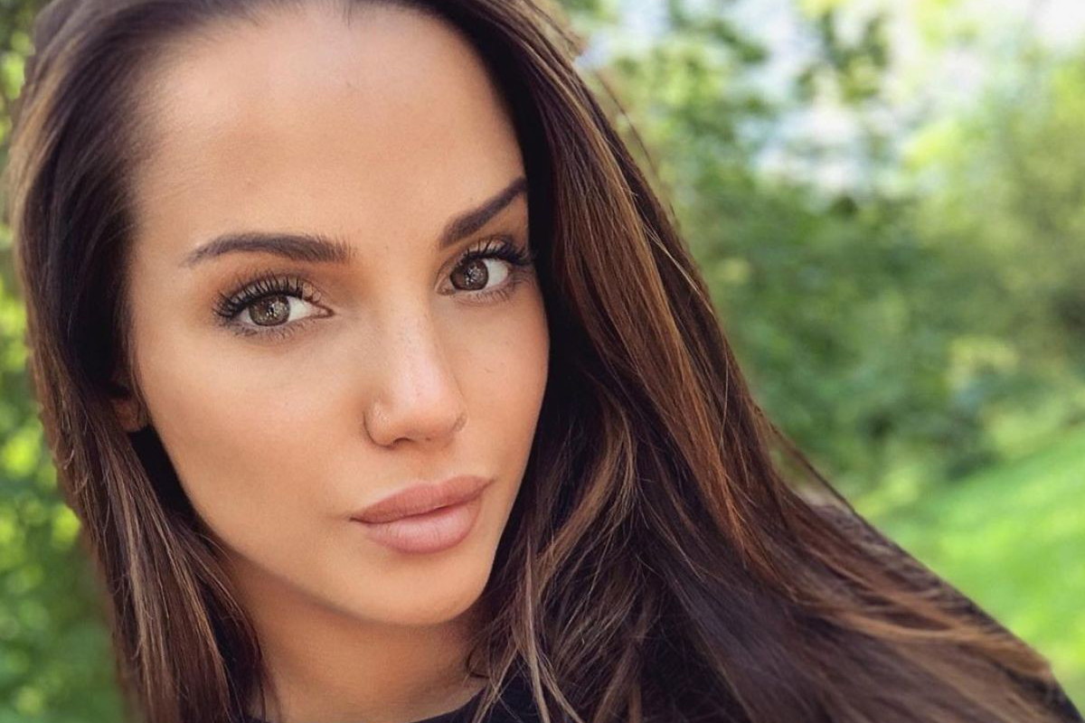 Marta z Love Island 7 już nie przezywa rozstania z Adamem? Opublikowała zdjęcie z przystojniakiem5