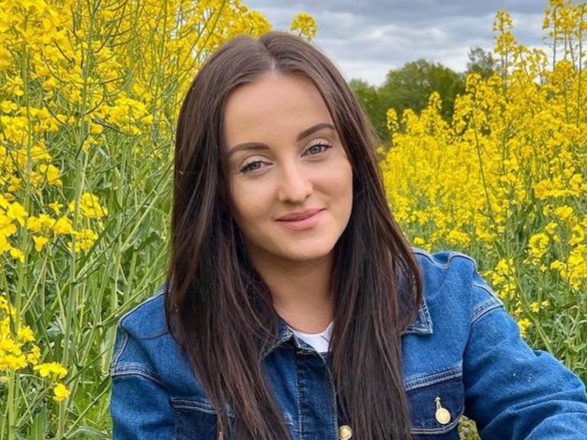 Ania Bardowdska w sukience z lidla