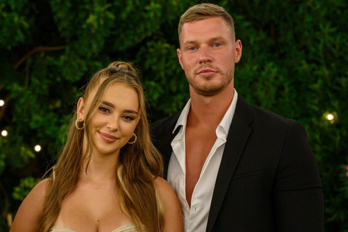 Finaliści Love Island rozstali się? "Dużo pytań czy jesteśmy nadal razem3