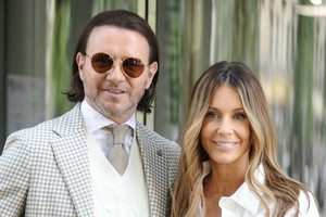 Małgorzata Rozenek i Radosław Majdan wychodzą ze studia Dzień dobry TVN2