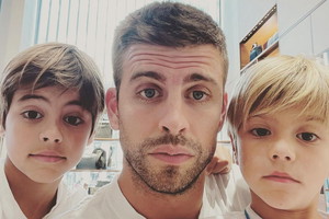 Shakira utrudnia Gerardowi Pique kontakty z dziećmi?