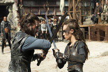 seriale-podobne-do-the-100
