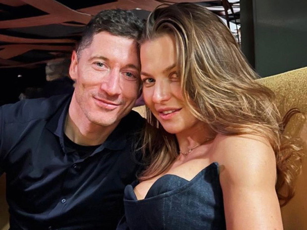 Anna Lewandowska pokazała jak spędza czas z Robertem i dziećmi