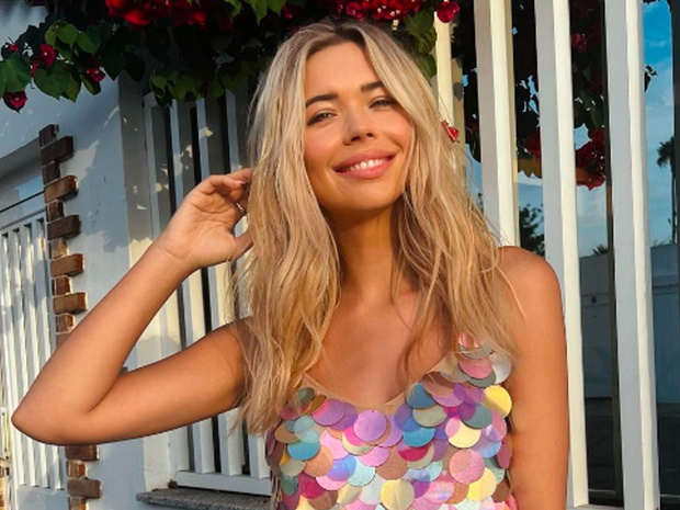 Sandra Kubicka chwali się urodzinami na bezludnej wyspie, a fan kpi