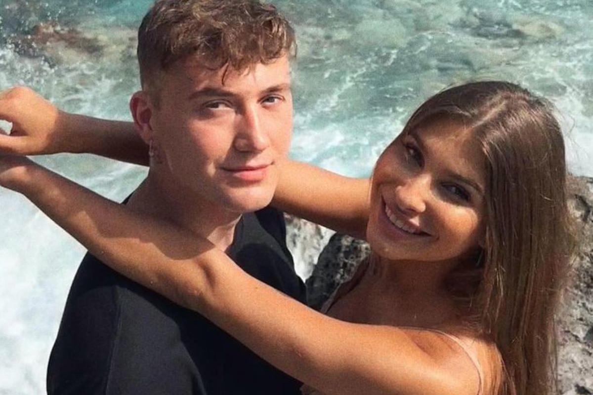 Hotel Paradise Eliza i Jay spodziewają się dziecka