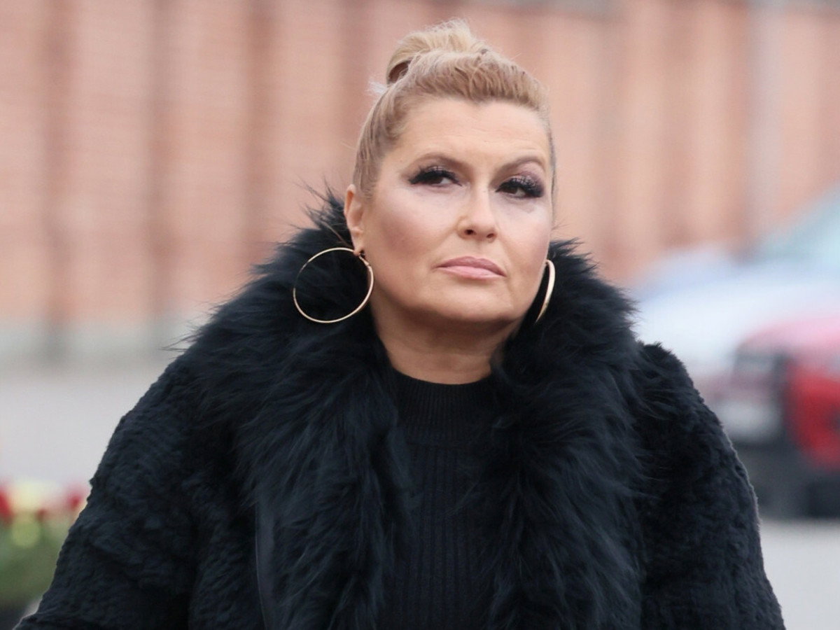 Smutna Katarzyna Skrzynecka