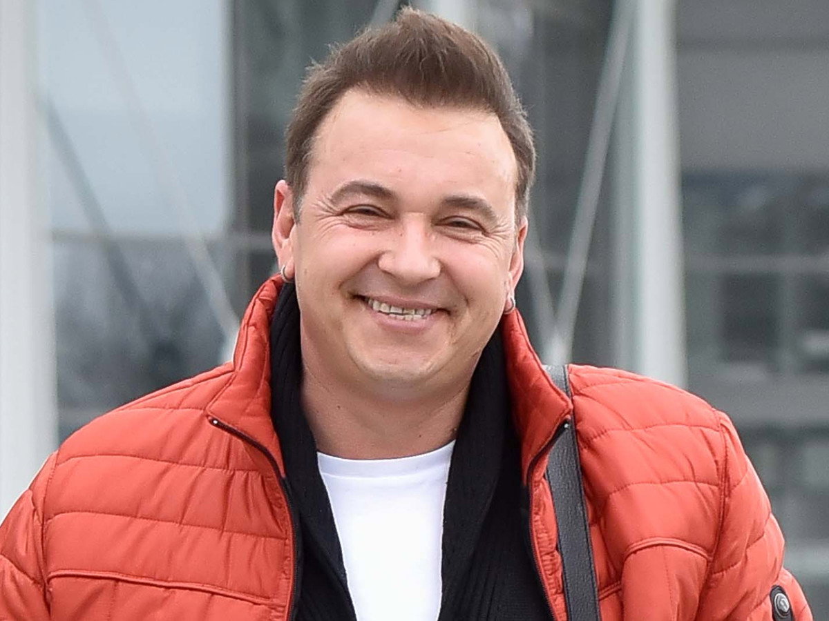 Radosław Liszewski  pod studiem Pytanie na śniadanie