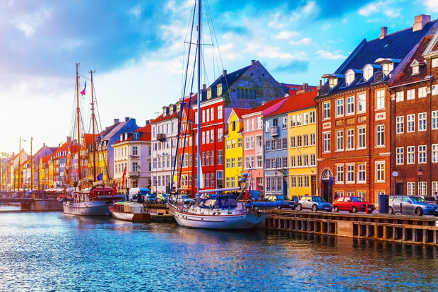 Nyhavn, Copenhagen, Denmark