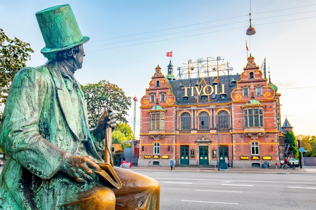 Hans Christian Andersen sculpture and Tivoli Garden park entranc