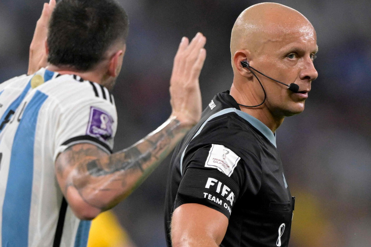 Życie rodzinne Szymona Marciniaka głównego arbitra na finale mundialu 2022