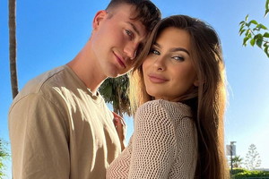 Eliza i Jay z Hotelu Paradise 5 dzielą się nowiną