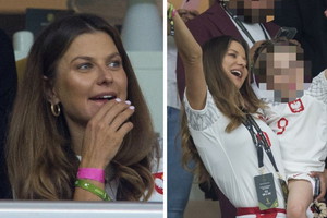 Anna Lewandowska z córką na trybunach