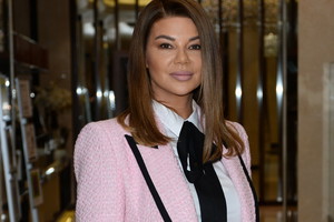 Edyta Górniak w różowej marynarce