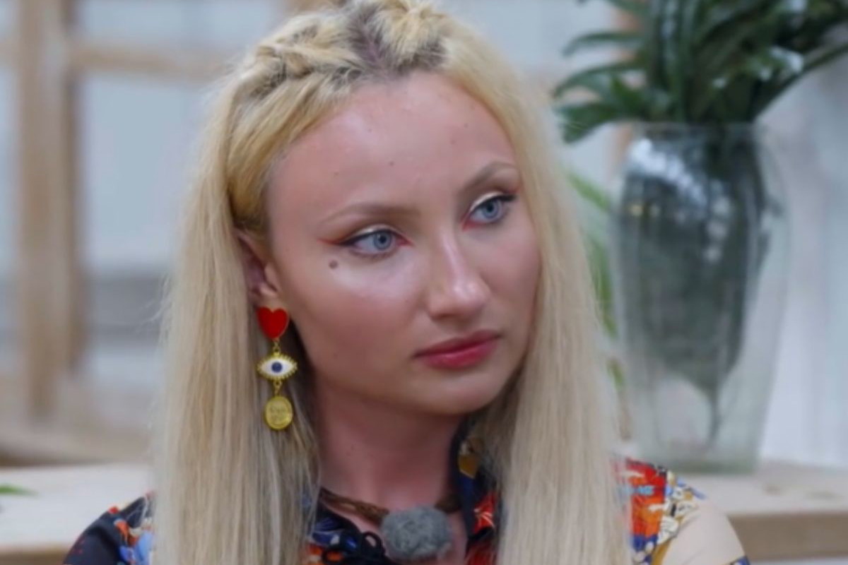 Hotel Paradise 6: Monika w ogniu krytyki. Fani: Wychodzi słoma z butów3